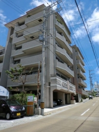 ライオンズマンション首里城西